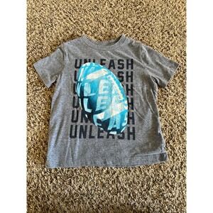 Old Navy‎ Boys Gray football "Unleash" short sleeve shirt size 6/7